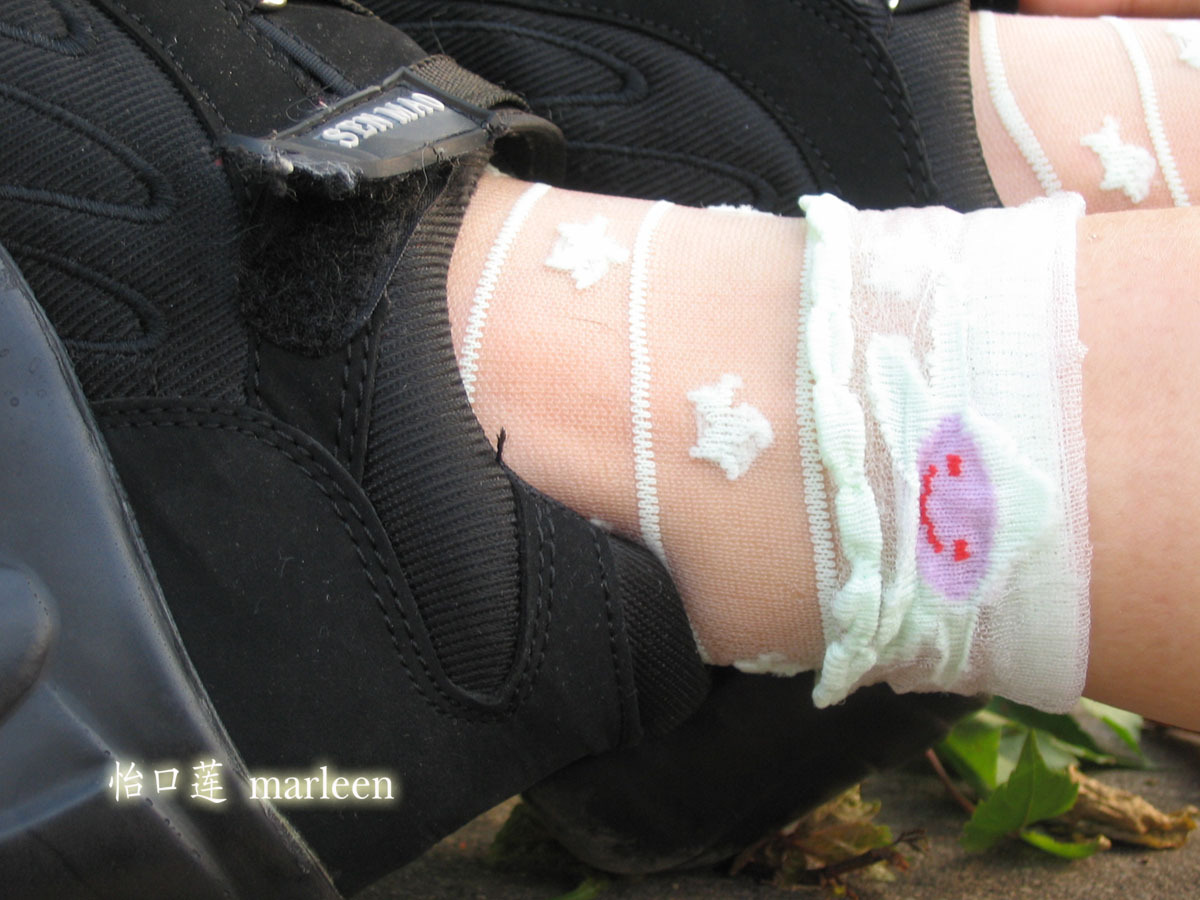 淡淡猫香全部丝袜套图大合集 1